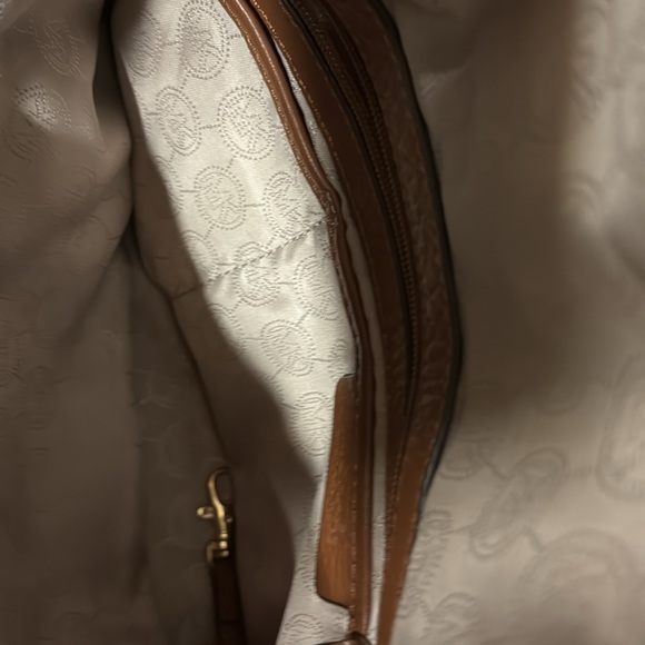 Michael Kors Signature Hamilton Medium Bag & Wallet - Picture 8 of 10